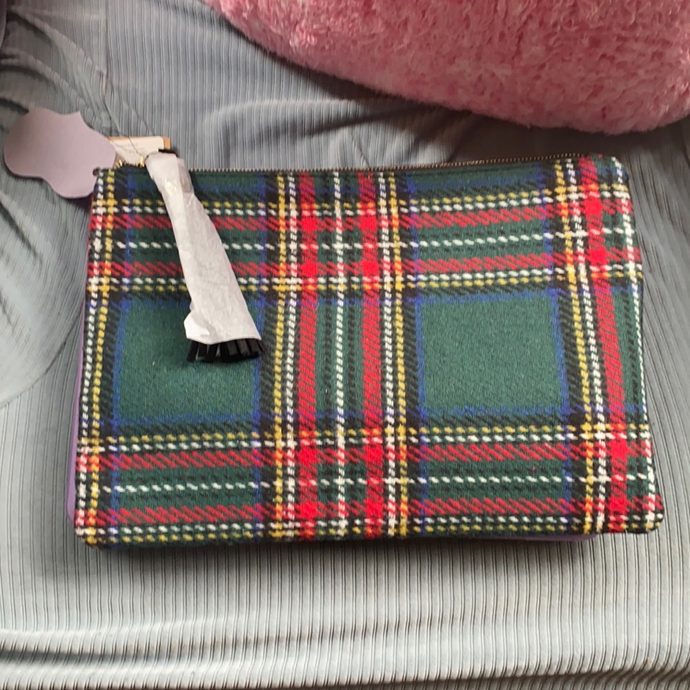 Paisley Clutch!!